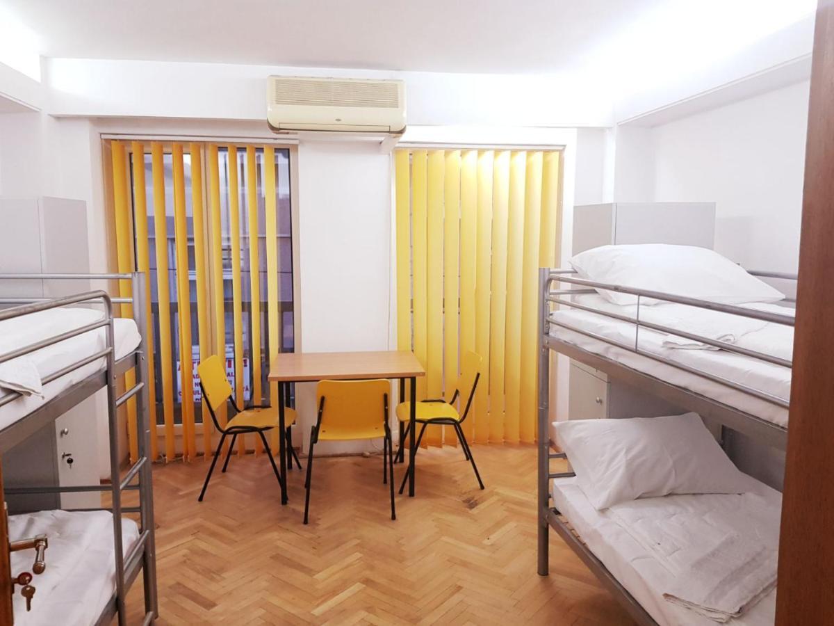 Sleep Inn Hostel بوخارست المظهر الخارجي الصورة