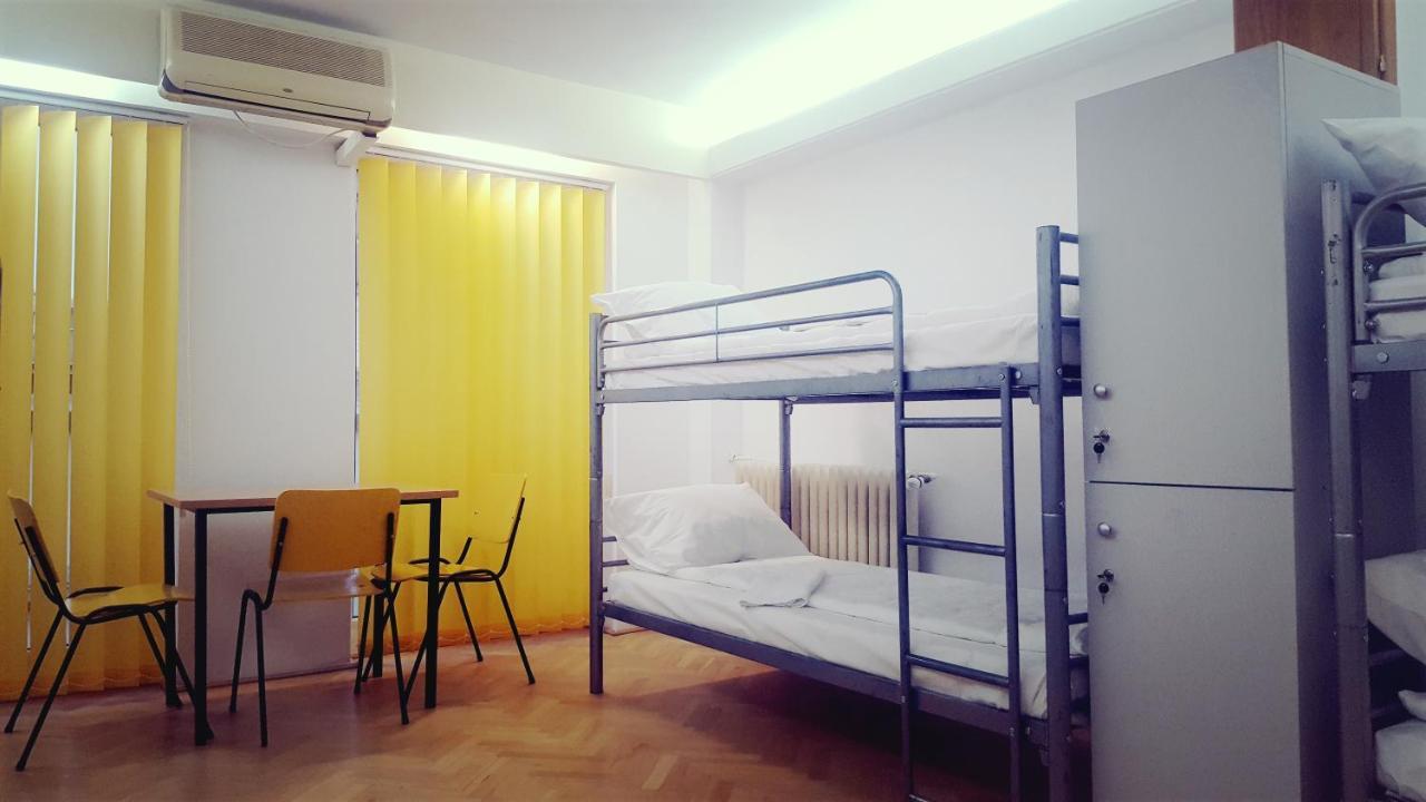Sleep Inn Hostel بوخارست المظهر الخارجي الصورة