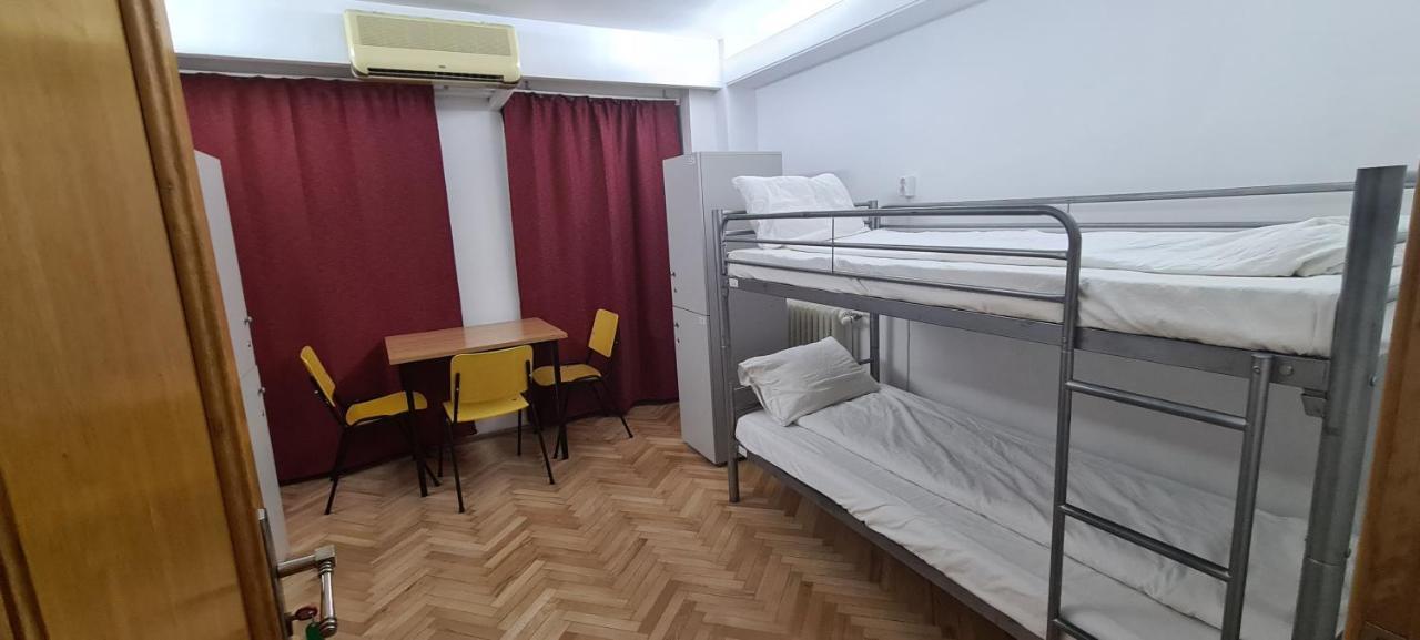 Sleep Inn Hostel بوخارست المظهر الخارجي الصورة