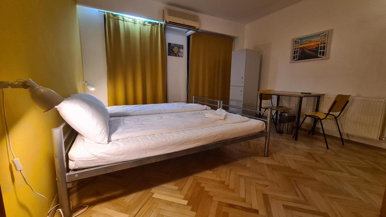 Sleep Inn Hostel بوخارست المظهر الخارجي الصورة